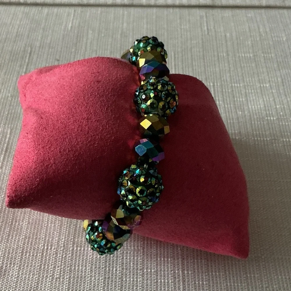 Iridescent Stretch Bead Bracelet